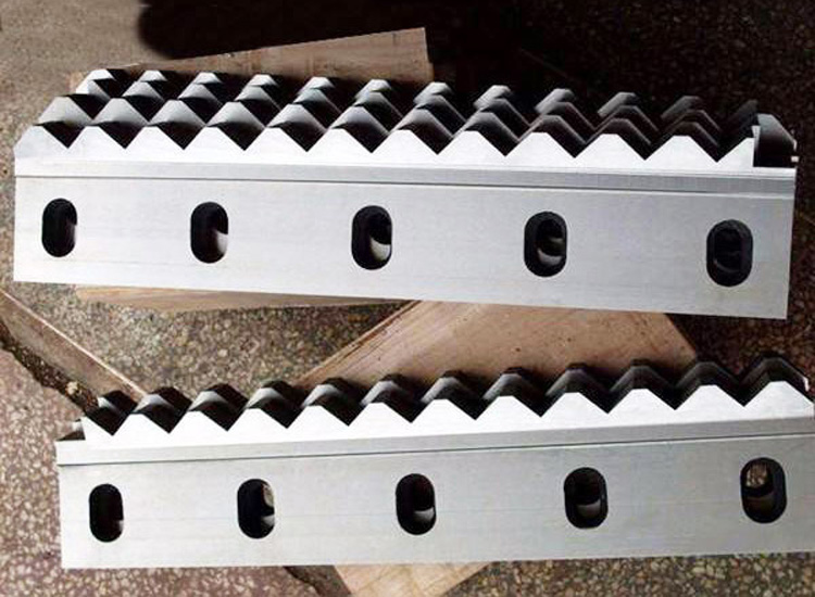 粉碎(suì)機刀片